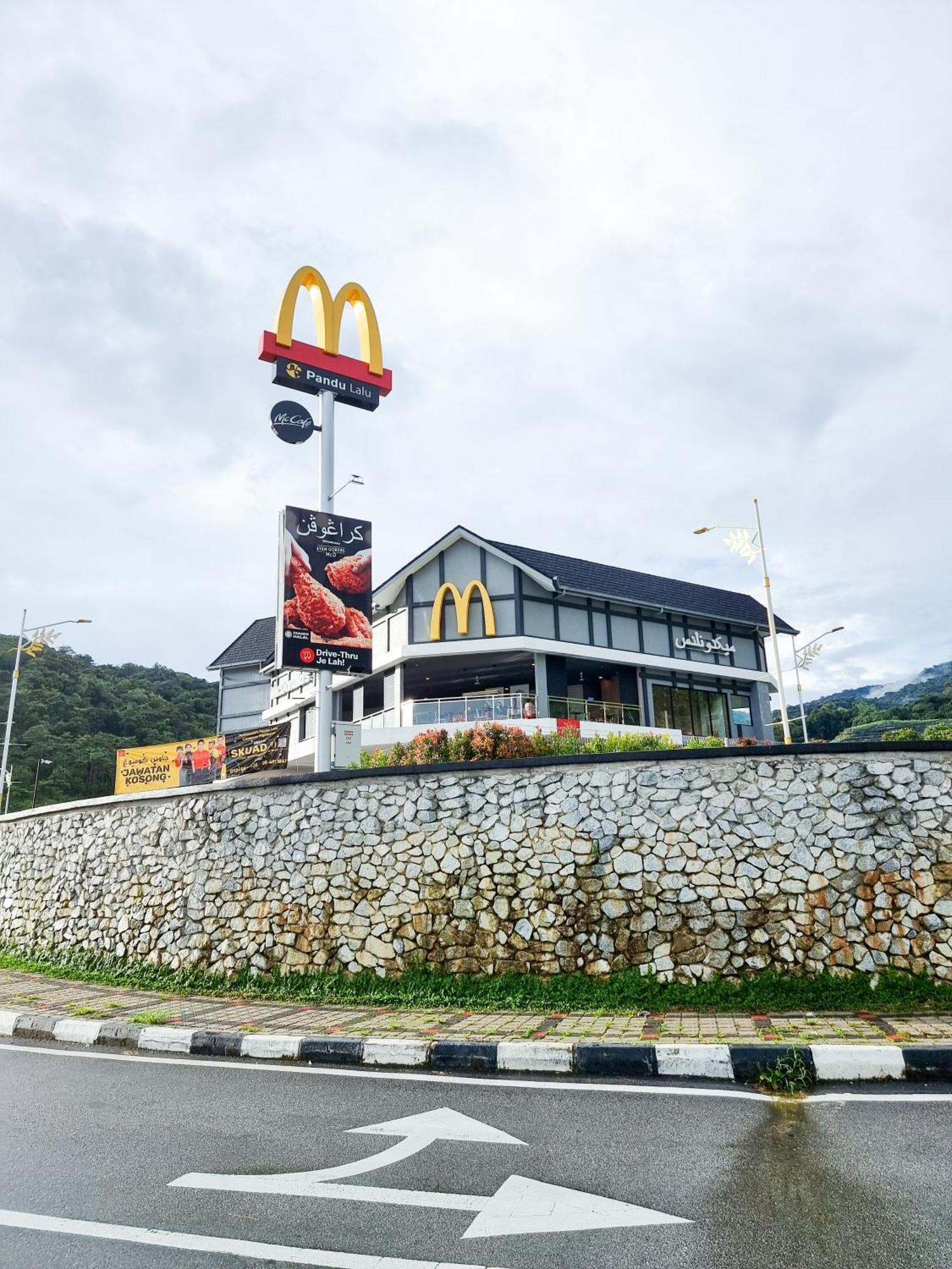 Clocktower 2 Homestay 2-7 Pax At Brinchang, Cameron Highlands Kültér fotó